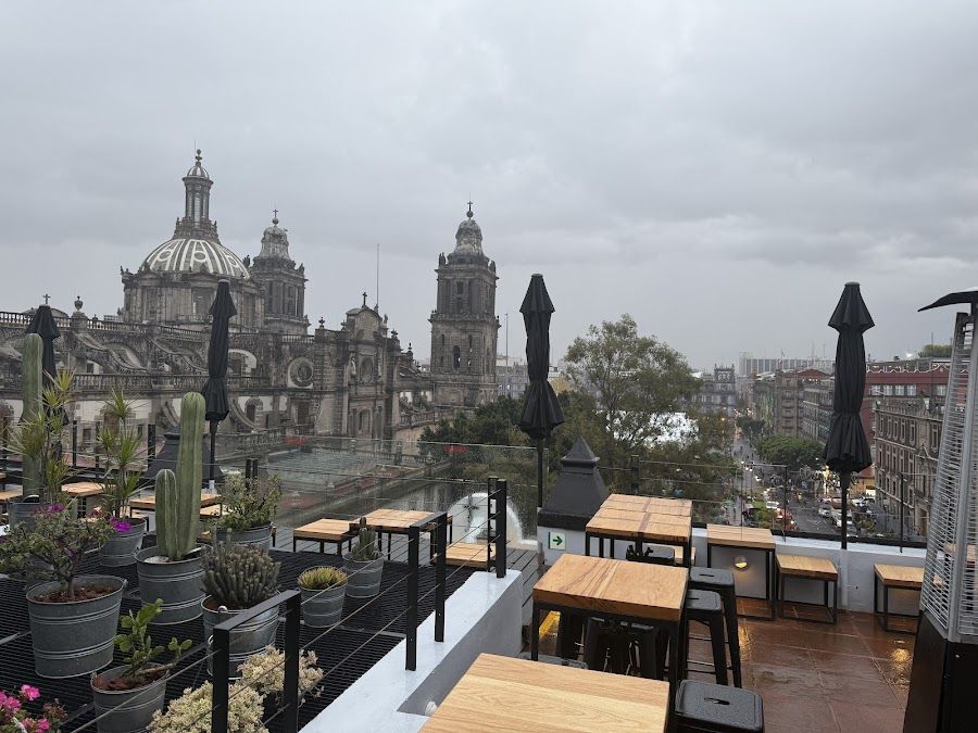 Terraza Catedral Centro Historico atmosphere