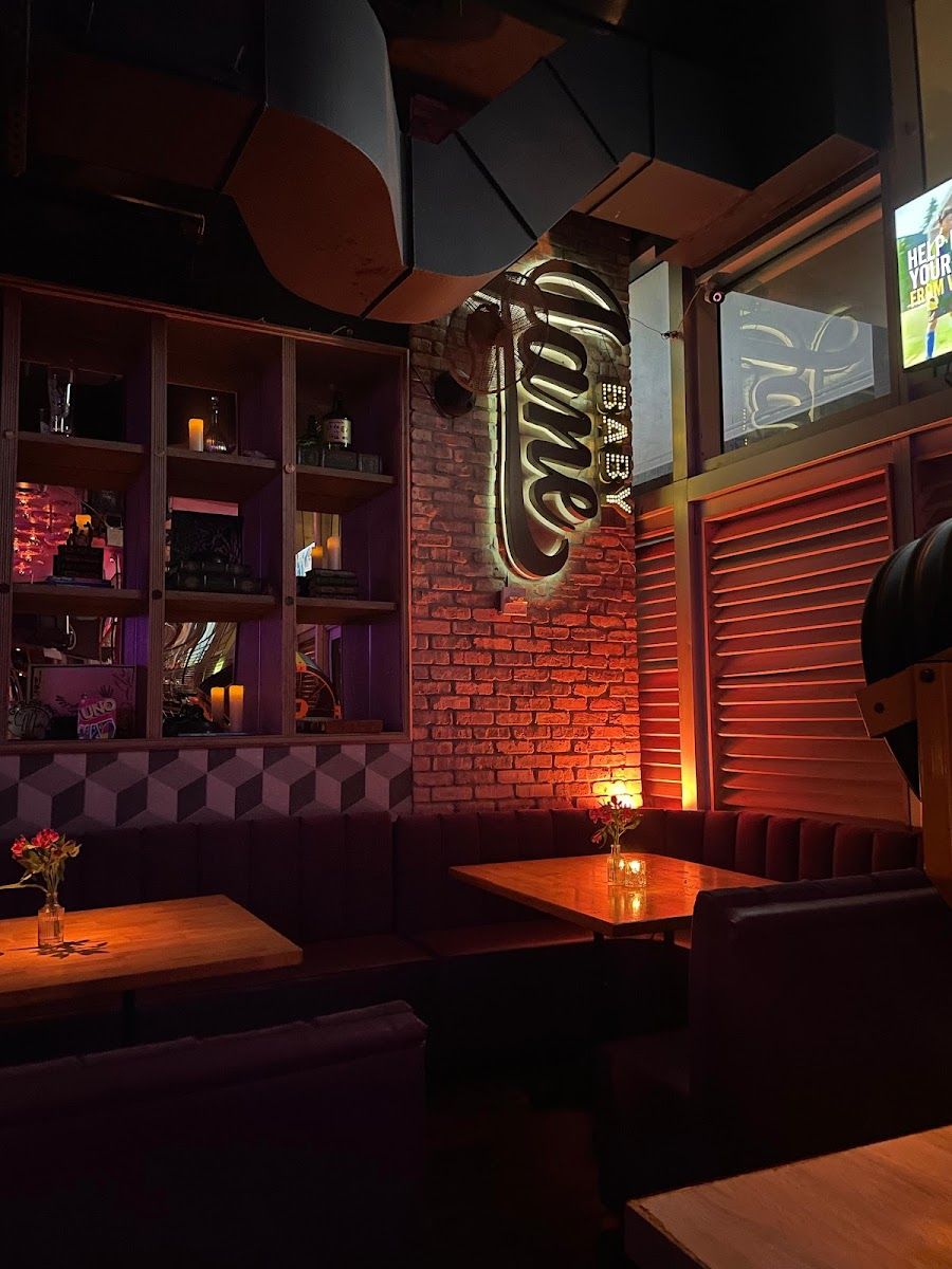 Baby Jane Miami Brickell atmosphere