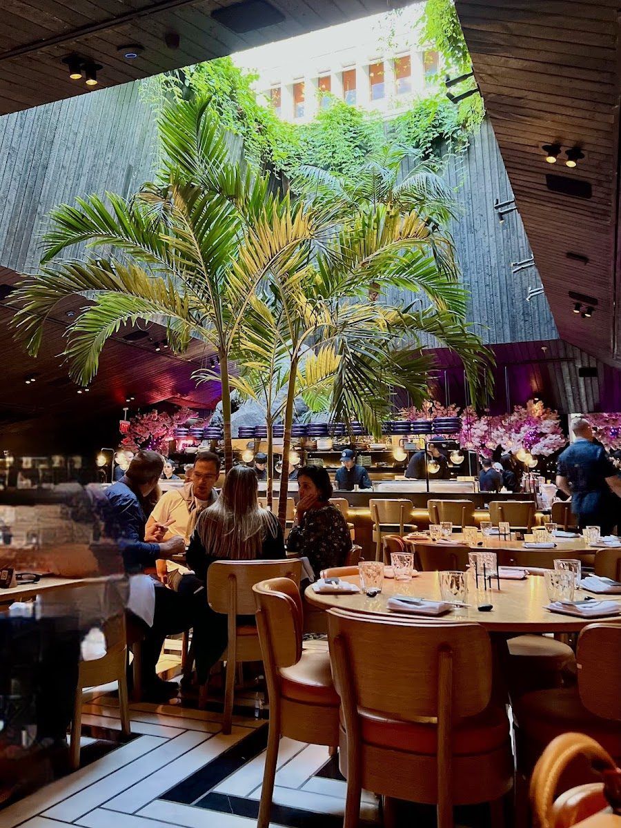 Chotto Matte Bar South Beach atmosphere