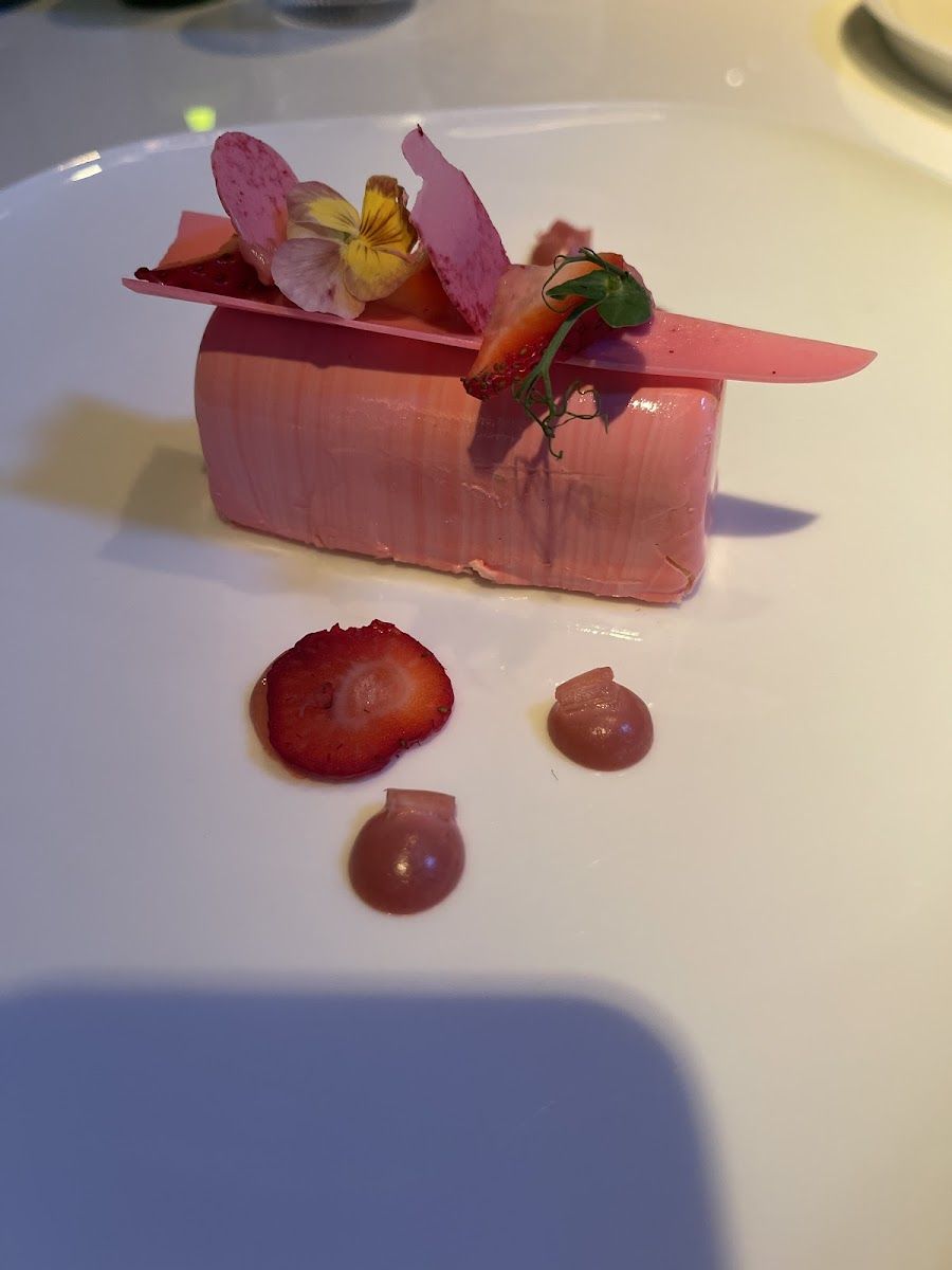 Le Jardinier Bar bar service