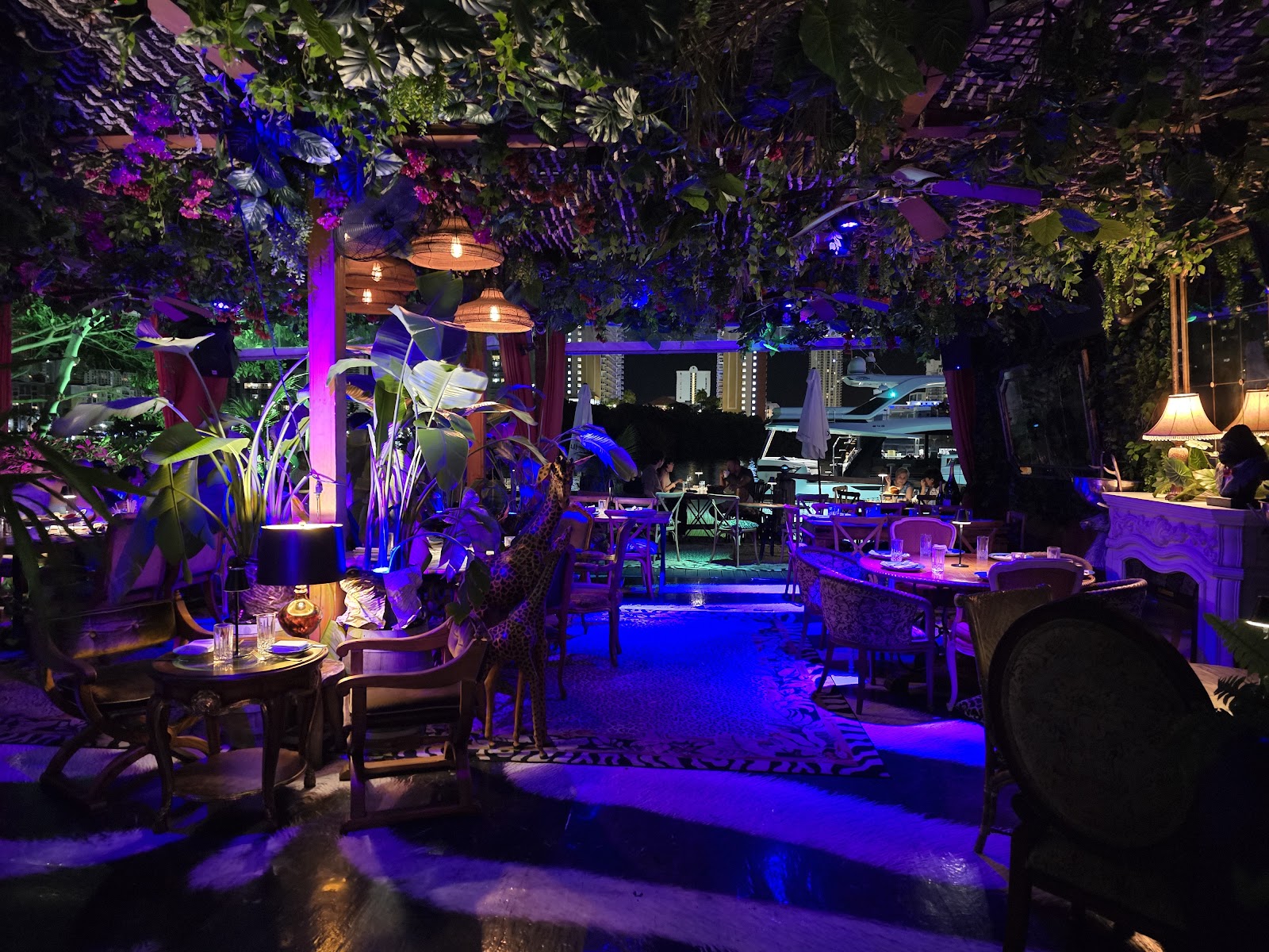 Lique Lounge, Miami