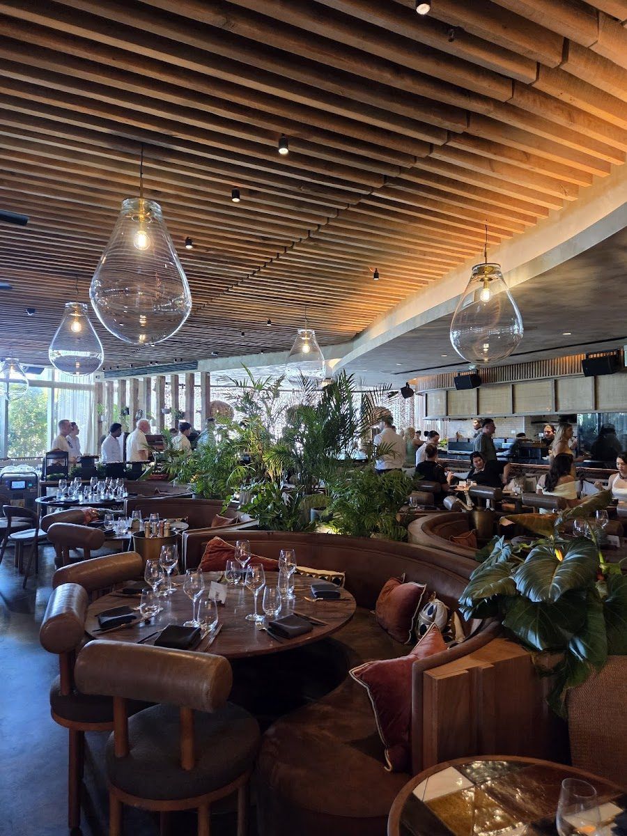 MILA Rooftop bar service