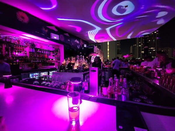 Eden Roc Pool Bar Miami