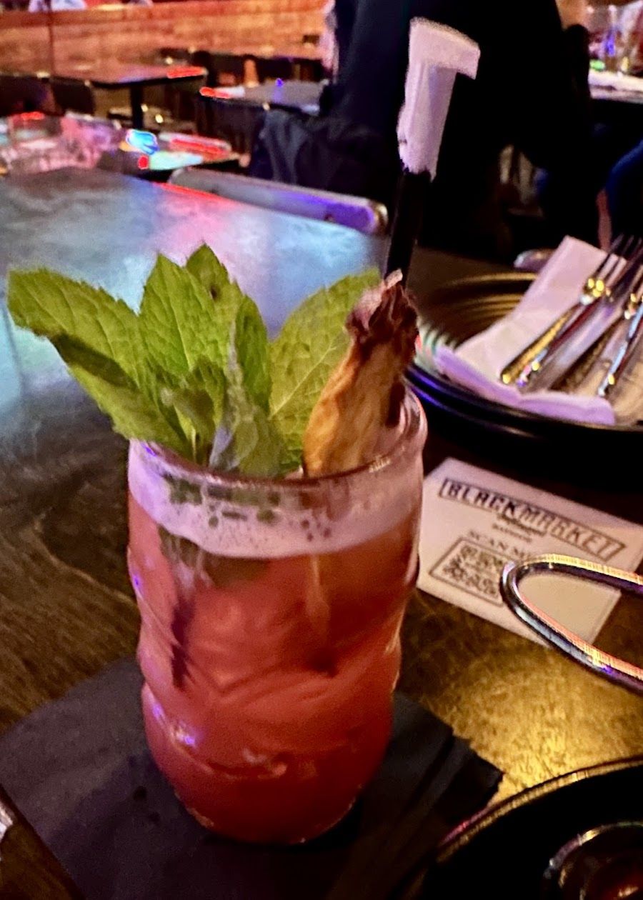 Tale of the Tape Sports Bar bar service