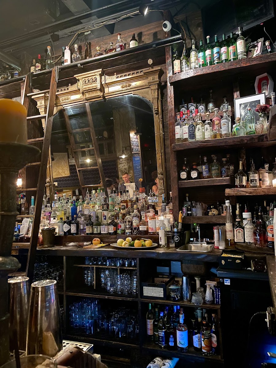 The Corner, Miami