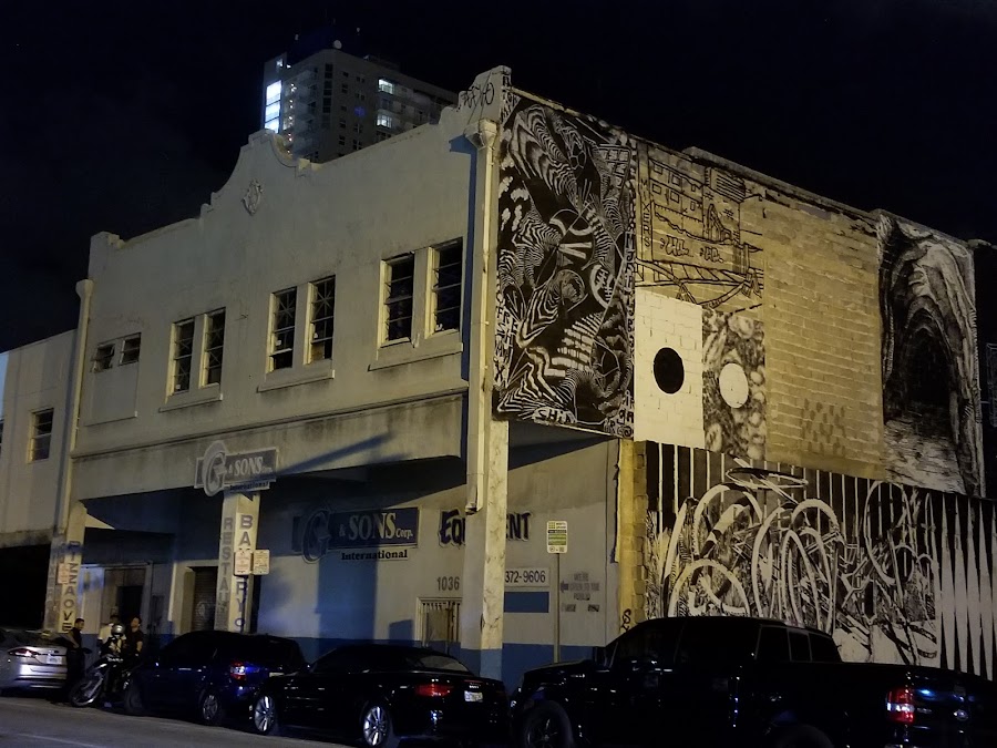 The Corner, Miami