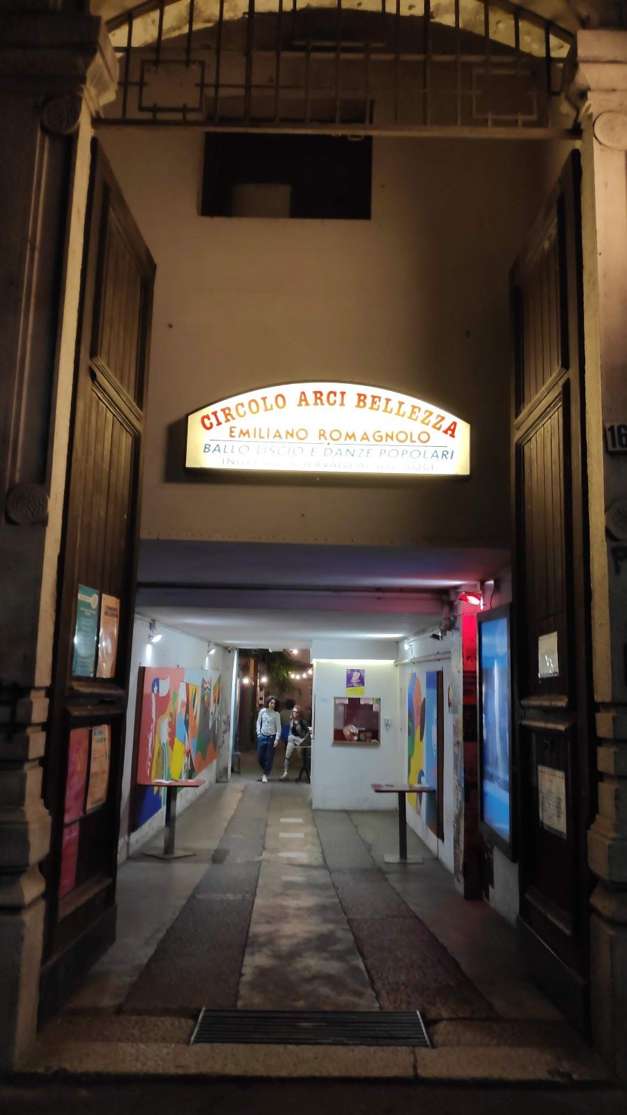 Arci Bellezza, Milan
