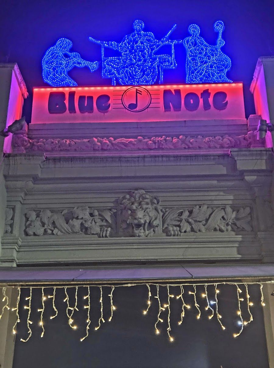 Blue Note Milano cocktail at the bar