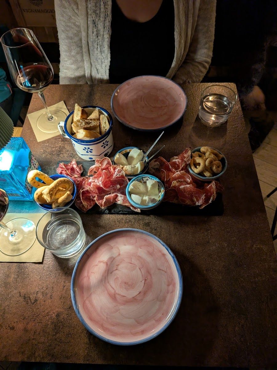Fonderia Aperitivi cocktail at the bar
