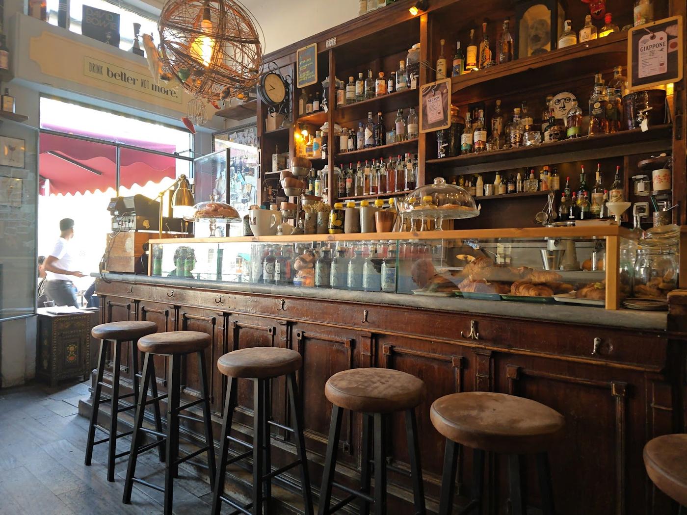 Mag Cafe, Milan