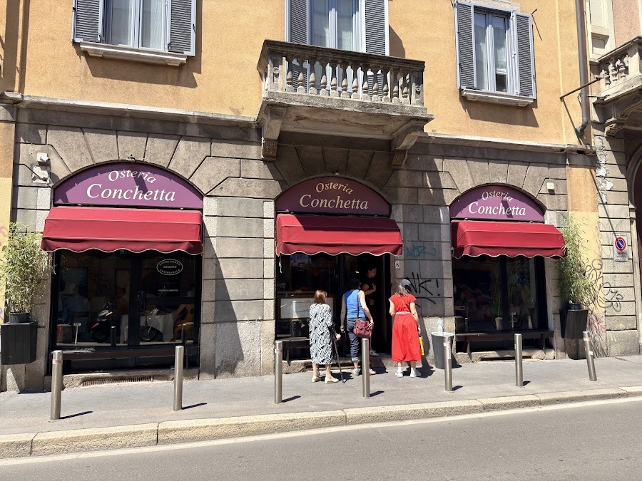 Rita Tonelli, Milan
