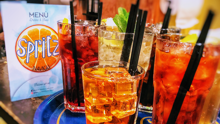 Aperol spritz at Spritz Navigli Milano