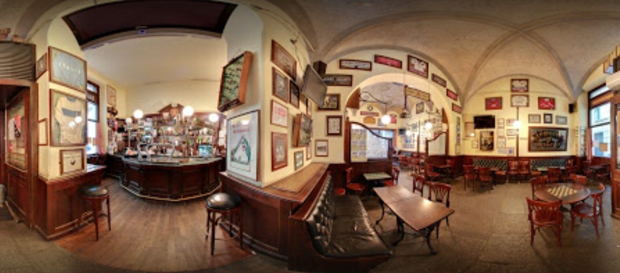 The Football English Pub Milan bar interior