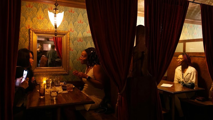 Volstead's, Minneapolis