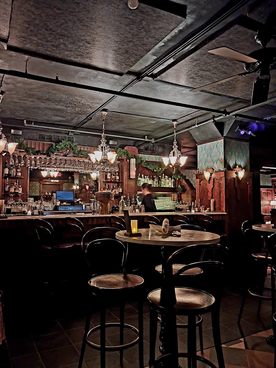 Volstead's, Minneapolis