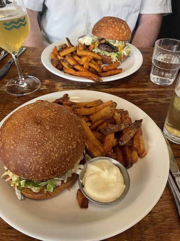 Pub Le Saint-Bock Montreal