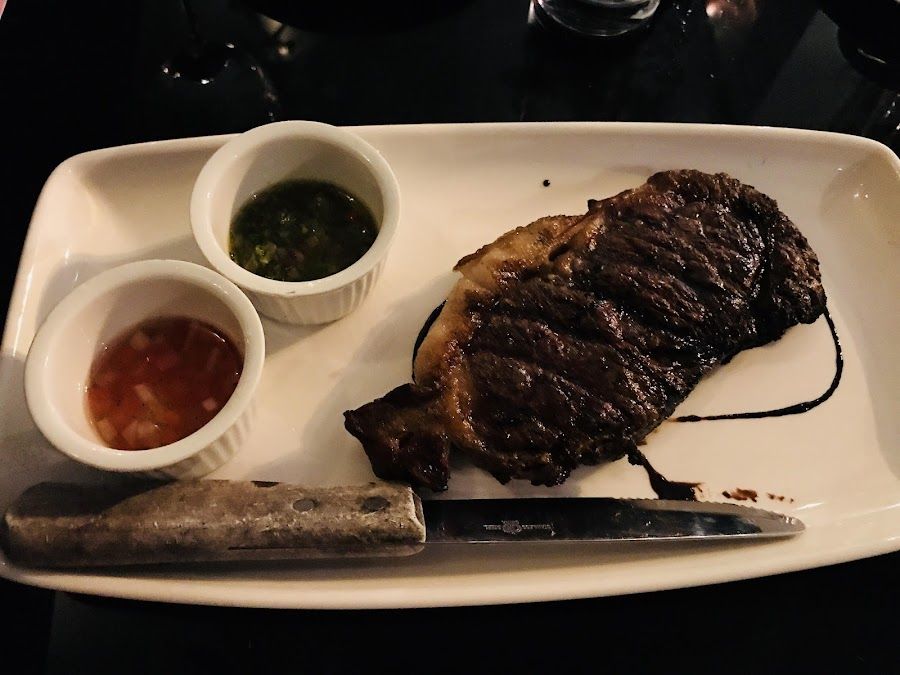 L'Atelier d'Argentine bar service