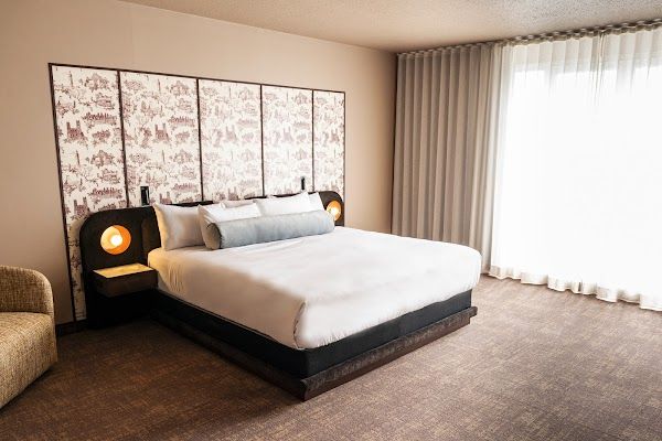Pullman Montreal