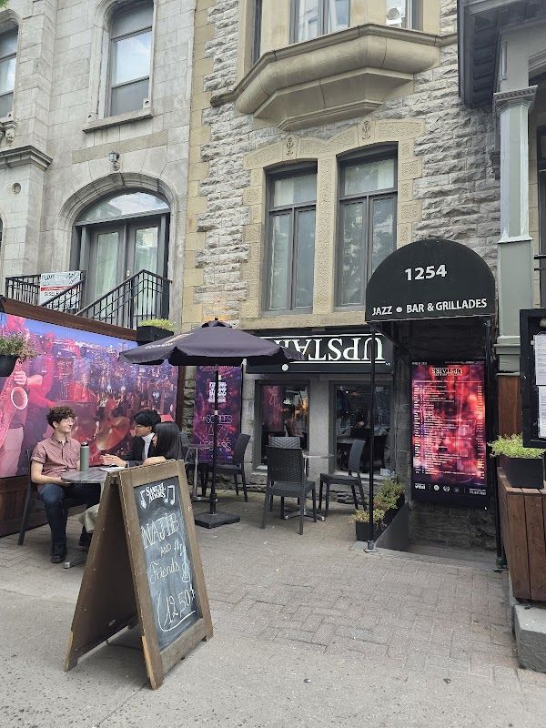 Le Balcon Cabaret Music Hall Montreal
