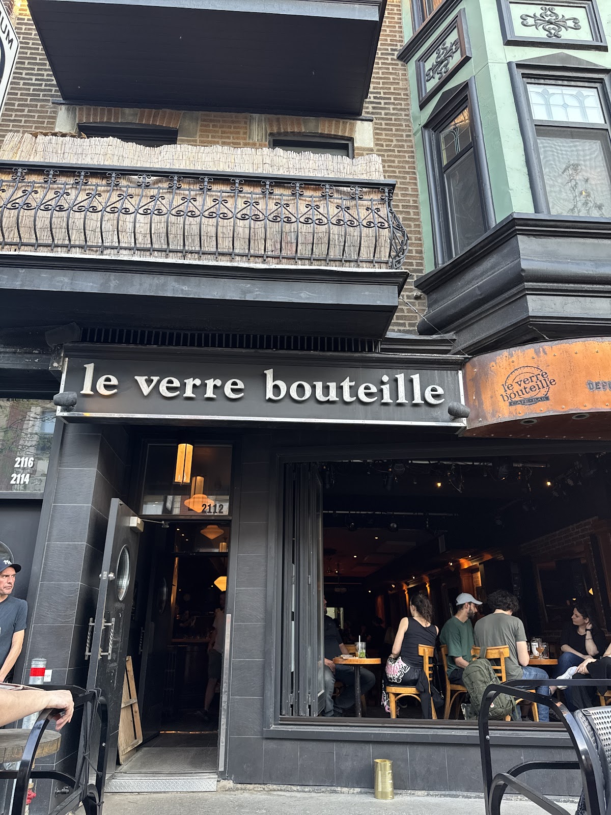 Verre Bouteille, Montreal
