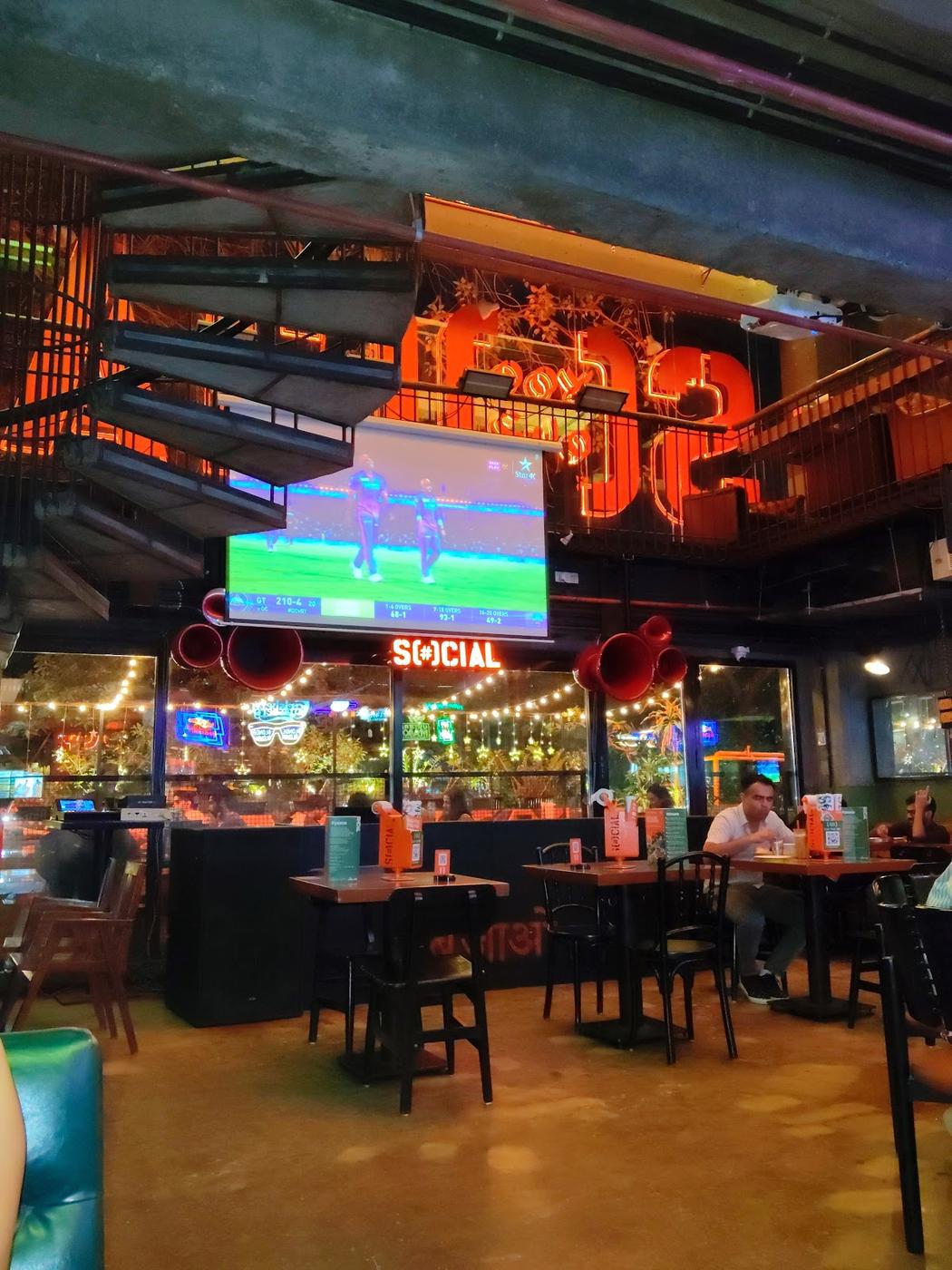 Khar Social, Mumbai