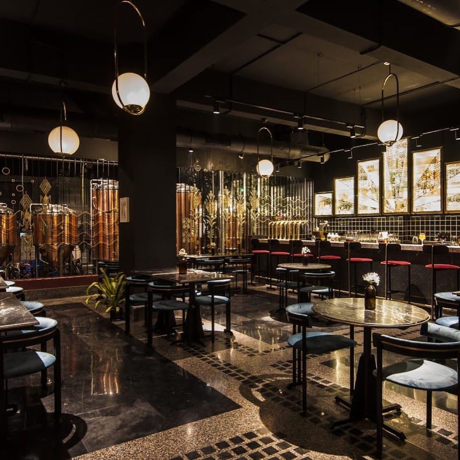 Thirsty City 127 Lower Parel atmosphere