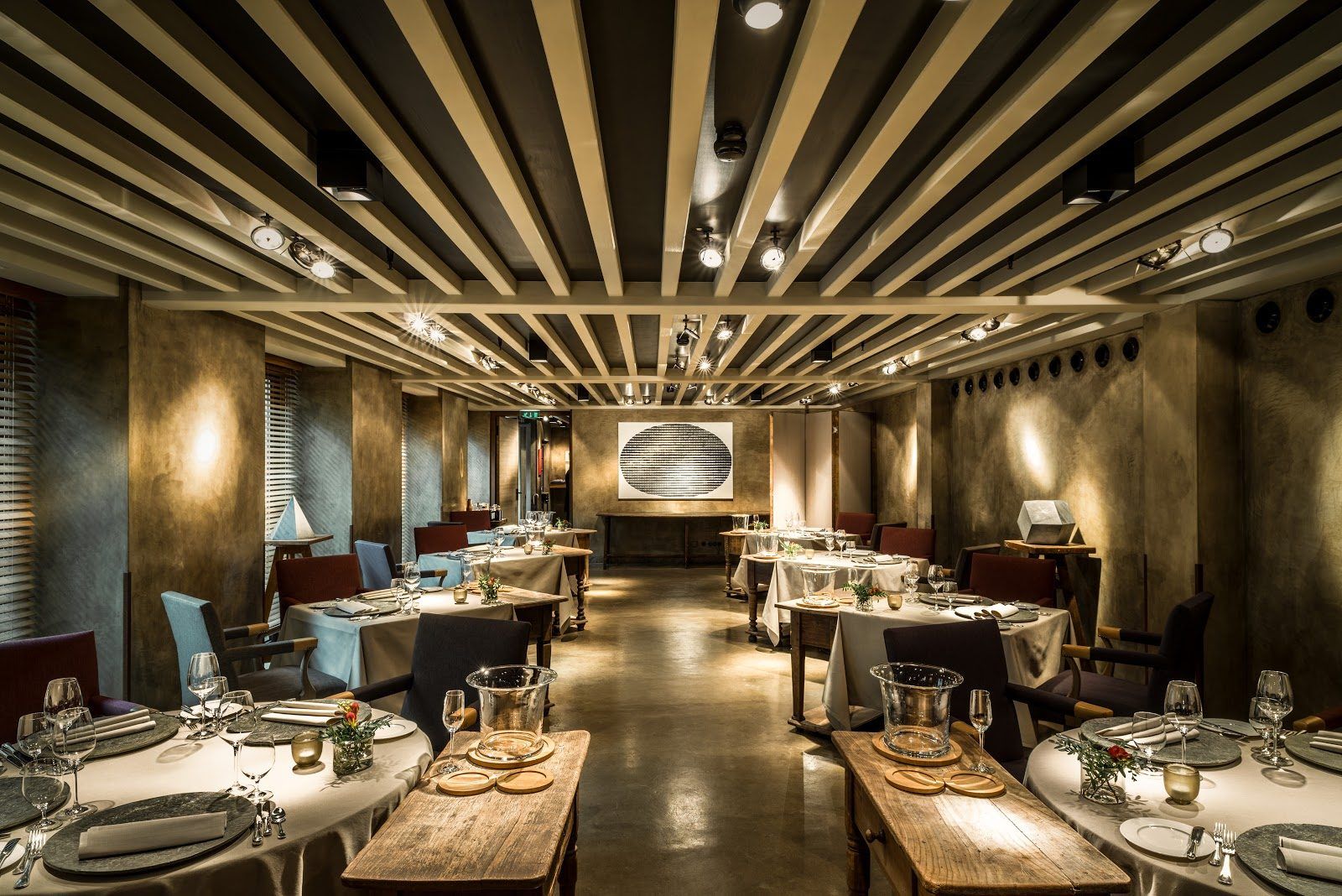 Atelier Restaurant Bar Munich bar interior