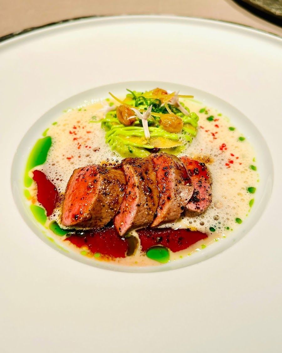 Atelier Restaurant Bar bar service