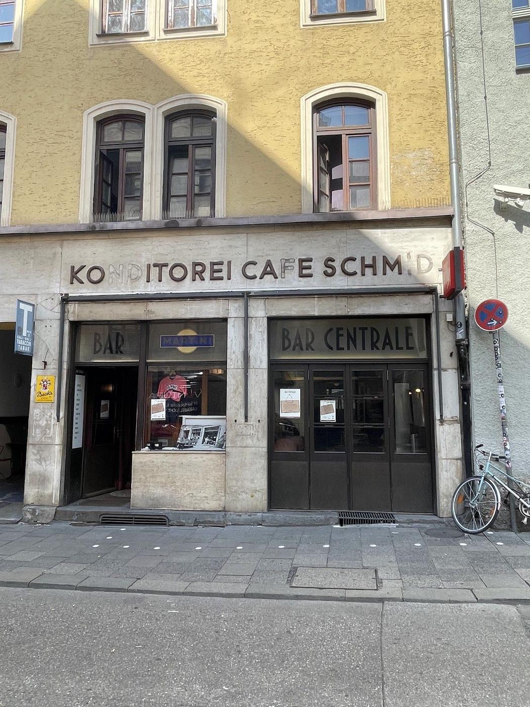 Bar Centrale, Munich