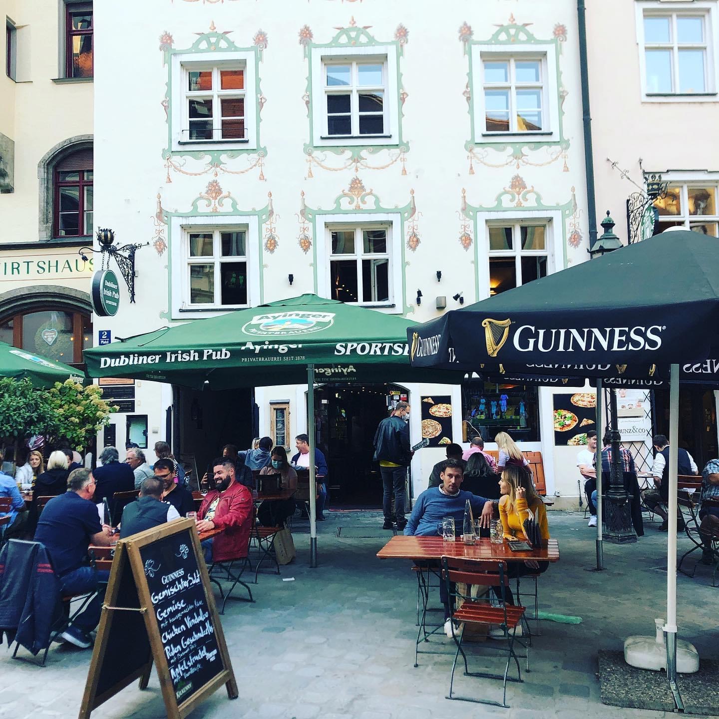 Dubliner Irish Pub &amp; Sports Bar, Munich