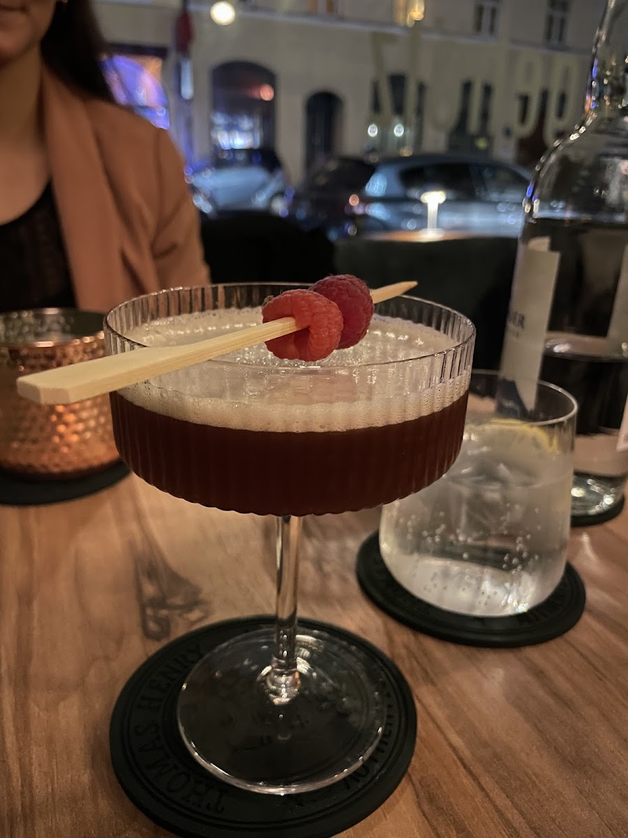 Geholz Bar, Munich