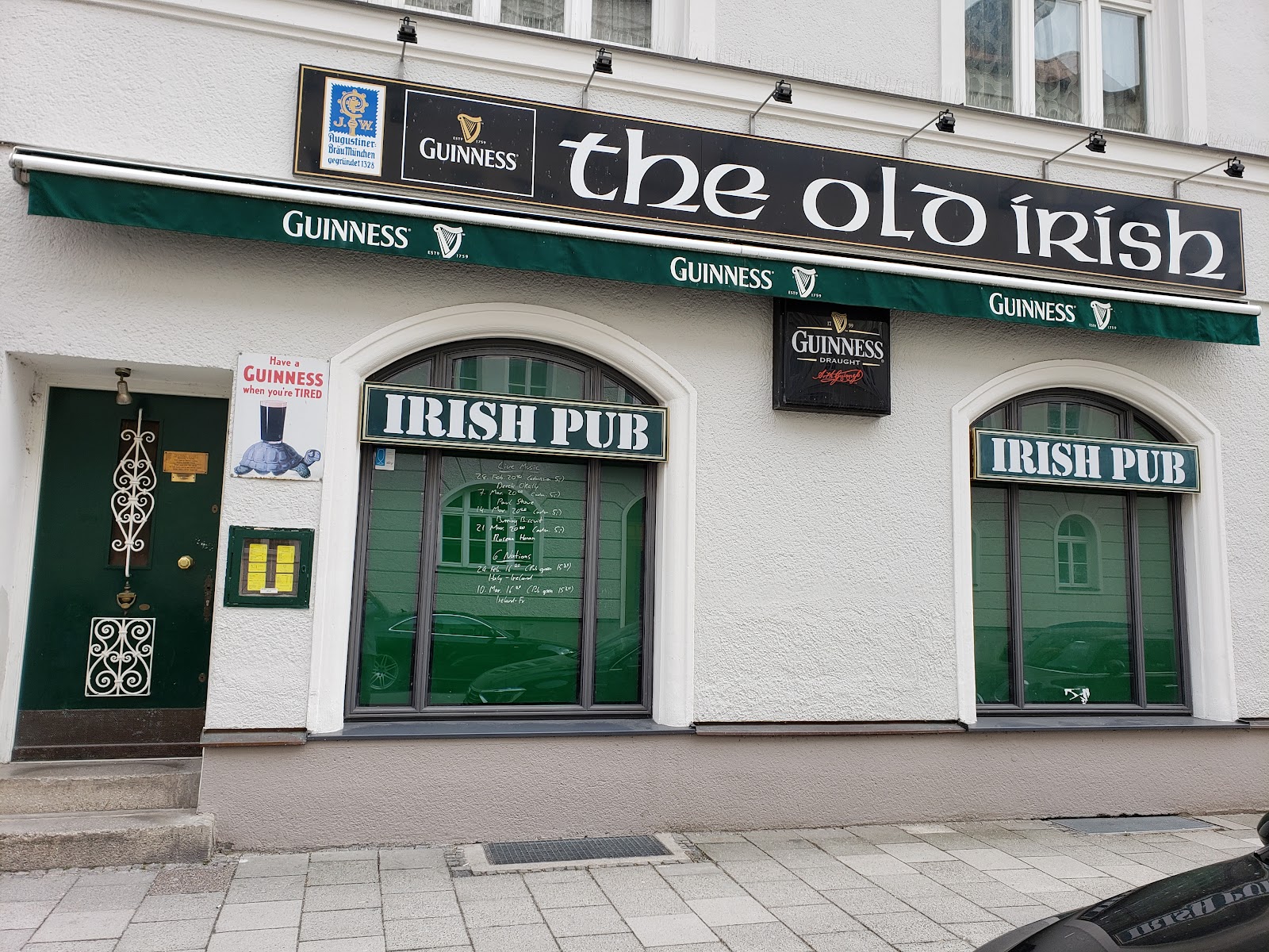 Günther Murphy's Irish sports bar in Schwabing, Munich