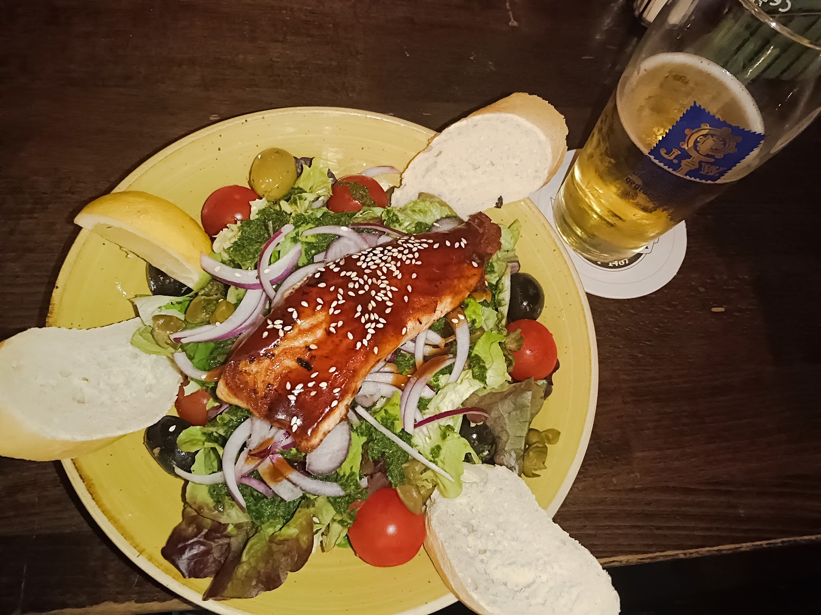 Dubliner Irish Pub & Sports Bar