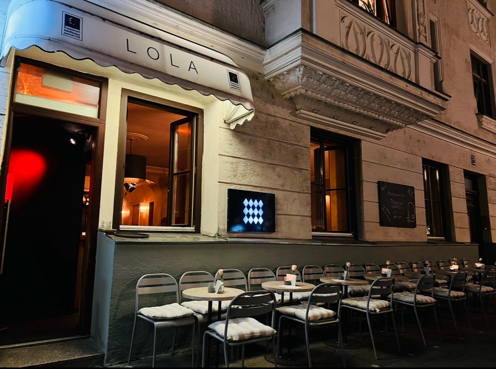 Lola Bar, Munich
