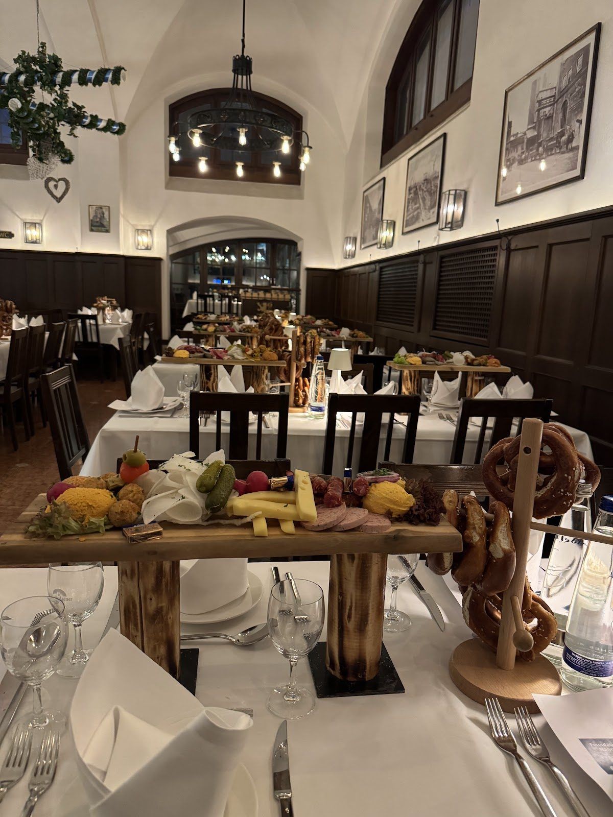 Löwenbräukeller, Munich