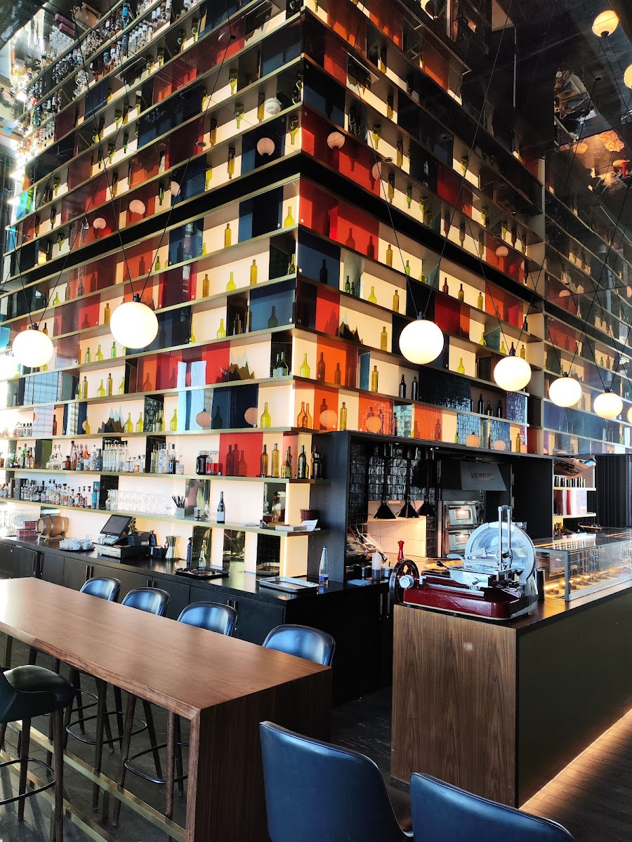 M'Uniqo rooftop bar terrace, Schwabing Munich interior