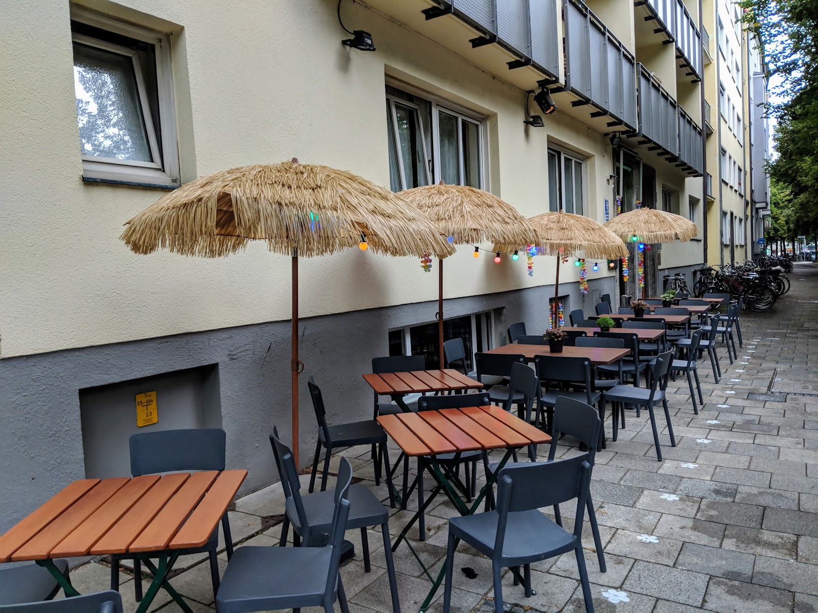 Mynah Bar in Schwabing, Munich