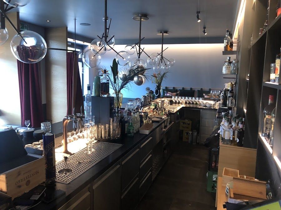 Restaurant Grunwald Bar cocktail at the bar