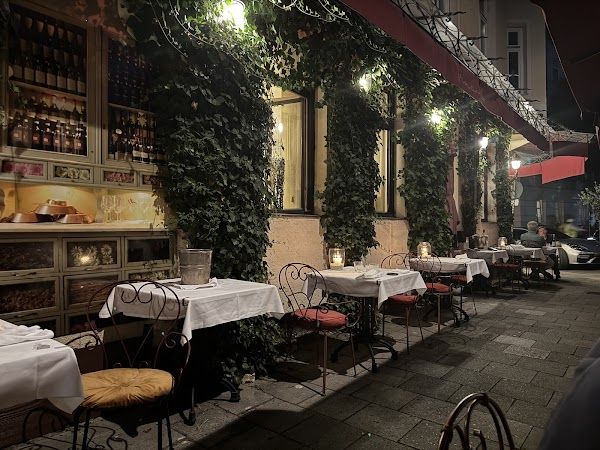 Broeding Bar Munich