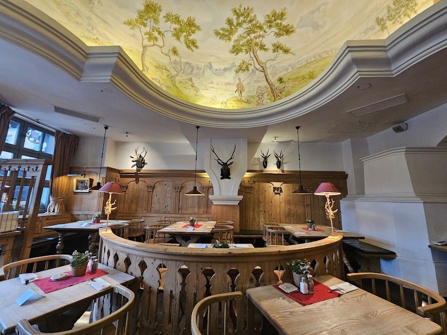 Spatenhaus an der Oper Munich interior