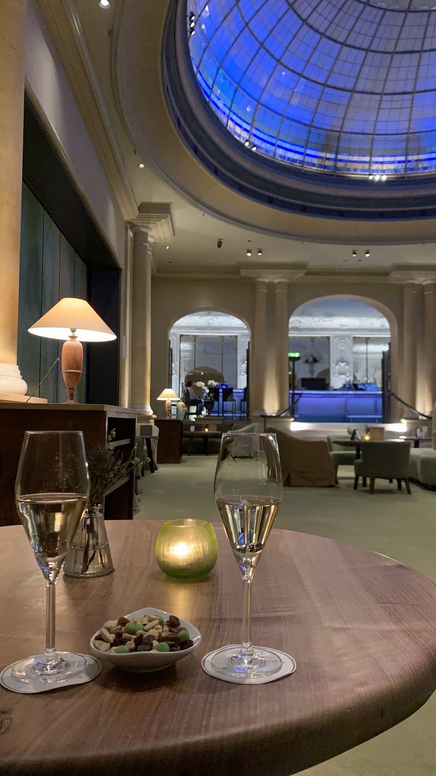 Falk's Bar at Bayerischer Hof cocktail at the bar