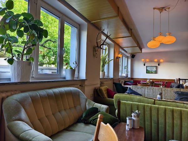 Die Hinterhofbar