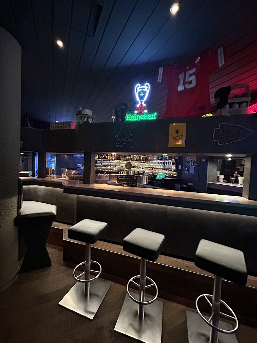 Treffpunkt Sportsbar, Munich