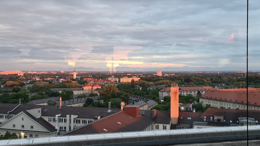 Upside East, Munich