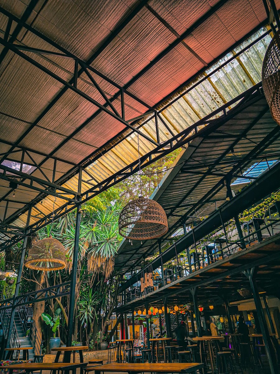 Alchemist, Nairobi