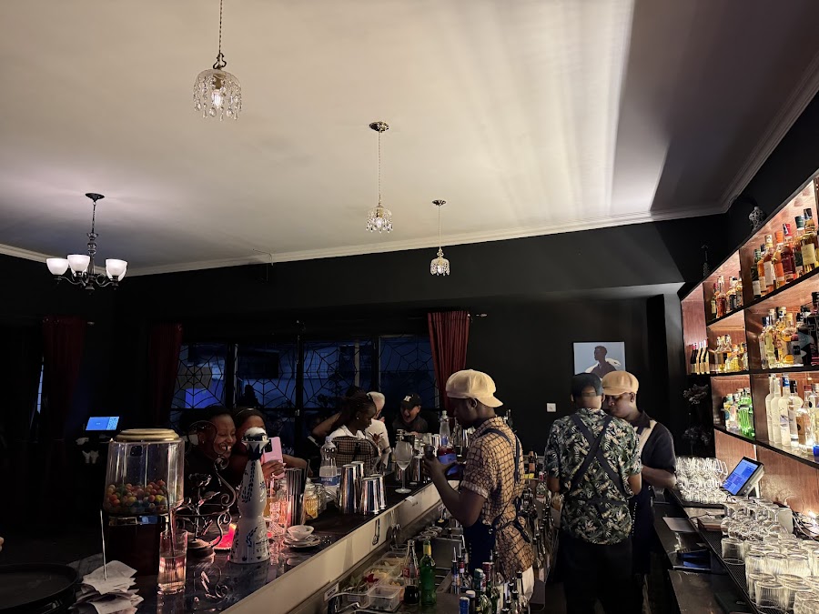 Jekyll &amp; Hyde, Nairobi