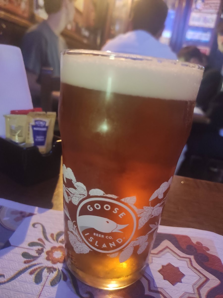 Sinclair Scottish Pub style: old pub corner