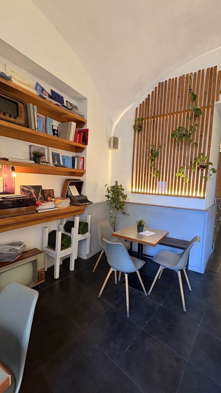 Spazio Nea Naples interior view 4