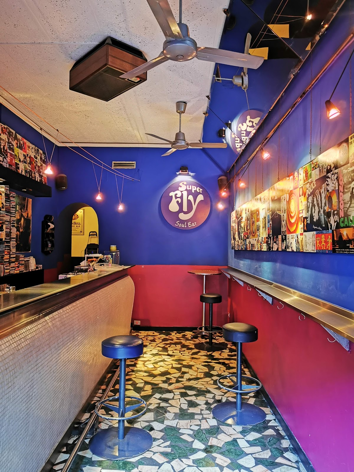 Superfly Soulbar bar counter