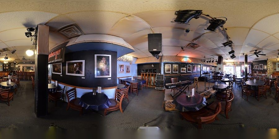 The Bluebird Cafe bar service